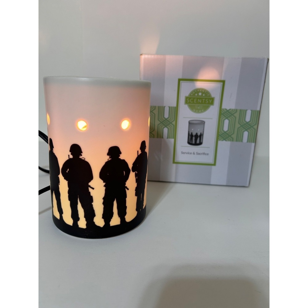 Scentsy Service and Sacrifice Military Themed Wax Warmer MISSING TOP